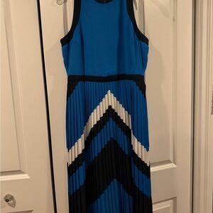 Banana Republic Blue and Black Pleated Chevron Midi Dress